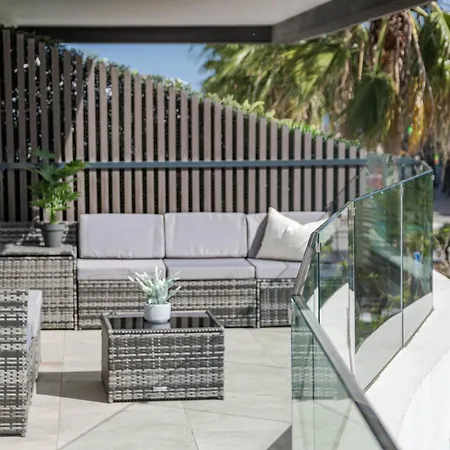 Апартаменти Inf42p - Modern Near The