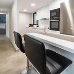 Infinity 3br & Parking 2p