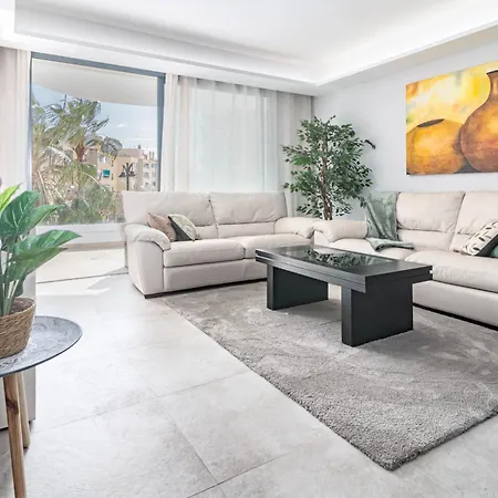 Inf42p - Modern Near The *