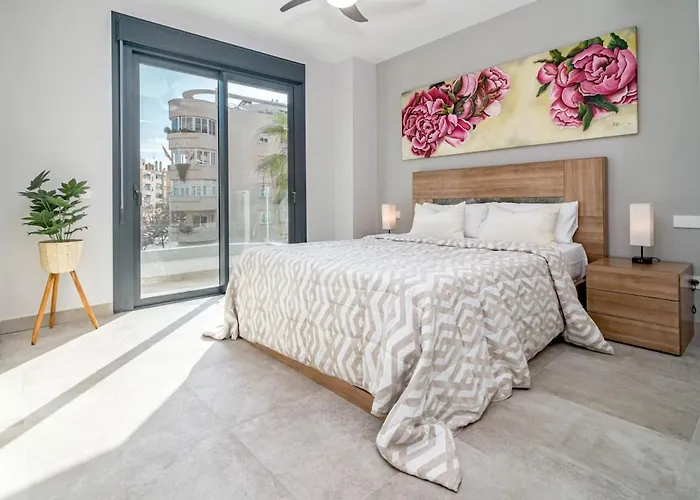 Apartman Infinity 3br & Parking 2p Estepona