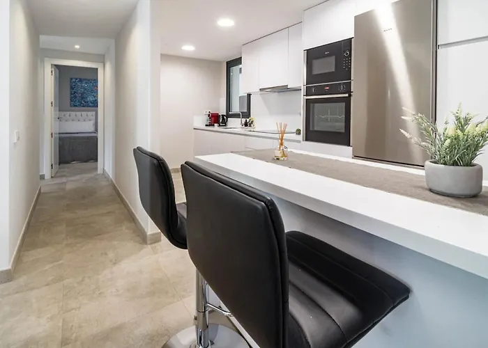 Infinity 3br & Parking 2p