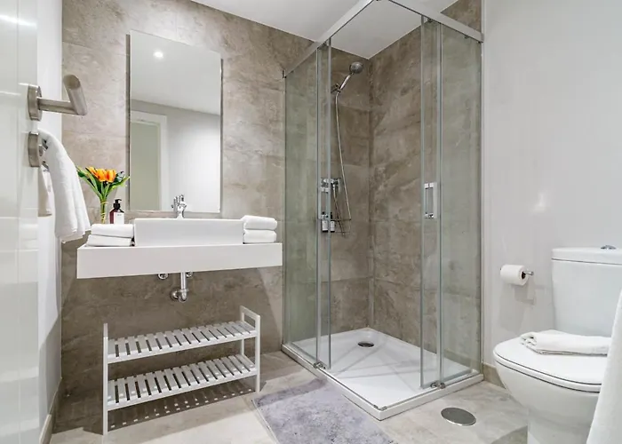 Infinity 3br & Parking 2p *