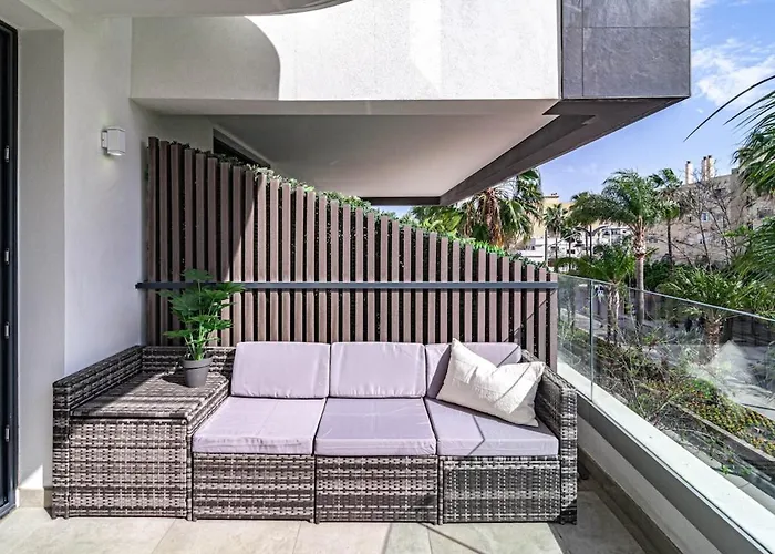 Infinity 3br & Parking 2p *