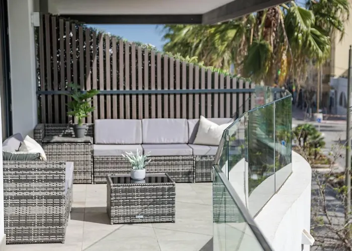 דירה Infinity 3br & Parking 2p